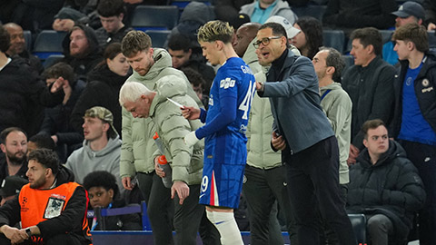  6 lý do biến Rosenior thành HLV ‘khốn khổ’ nhất lúc này